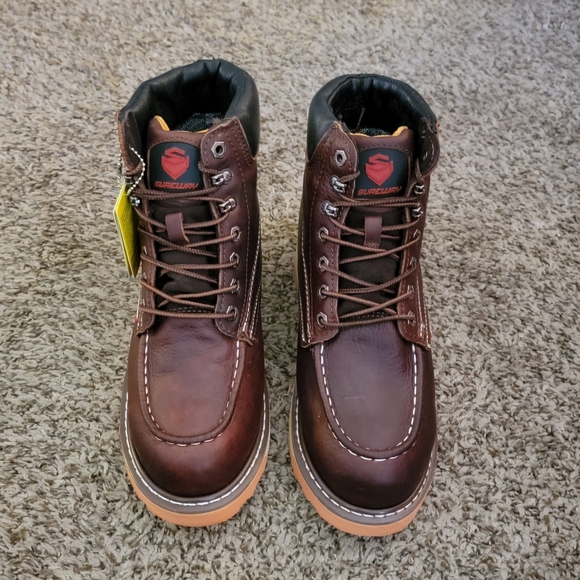 Sureway Boots - Picture 2 of 5
